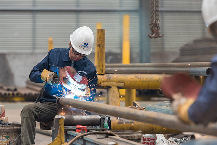 调兵山网架焊接车间
